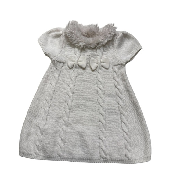 Gymboree Other - Gymboree white Cable Knit Dress Short Sleeve Faux Fur Collar Baby Girl 6-12M